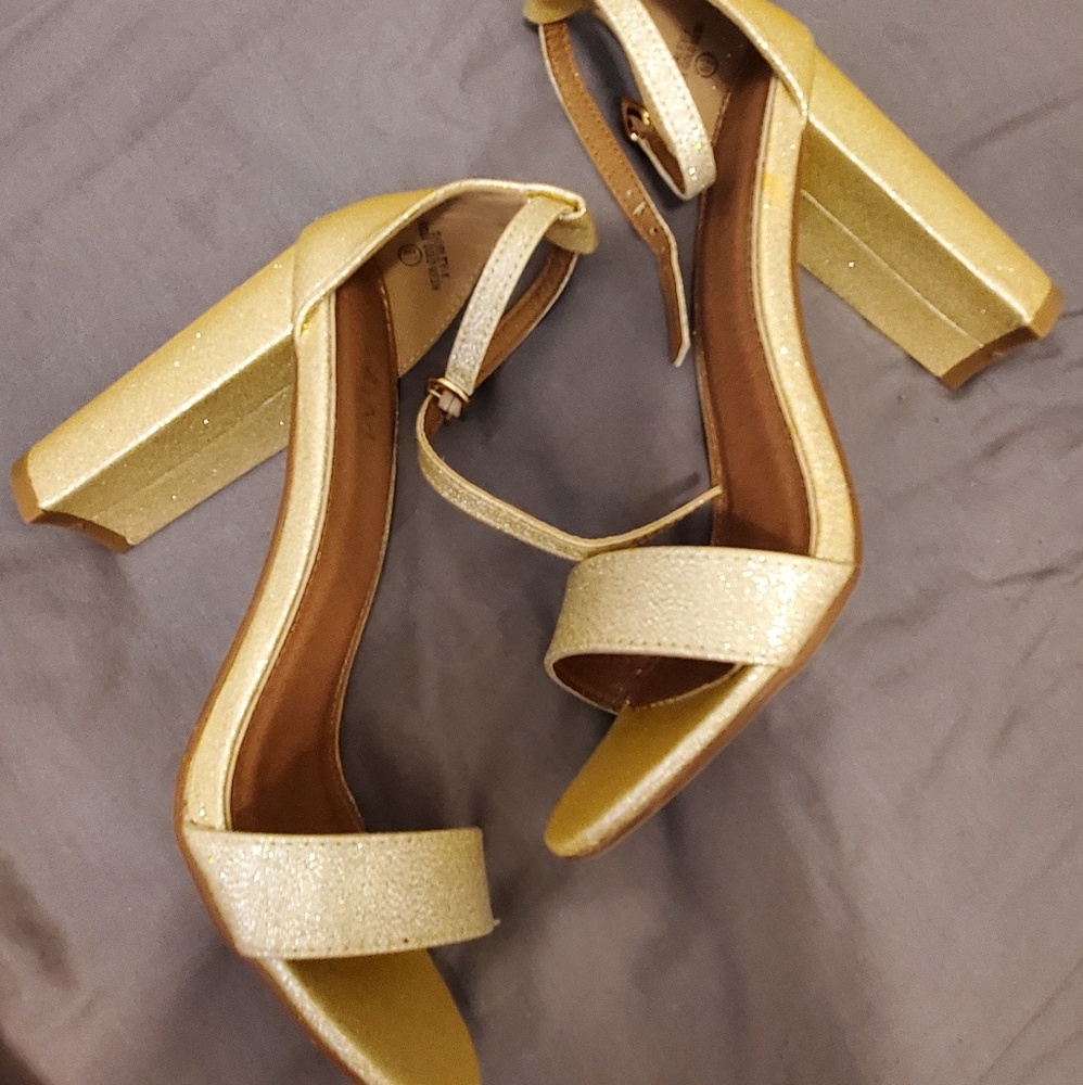 Rose gold glitter heels